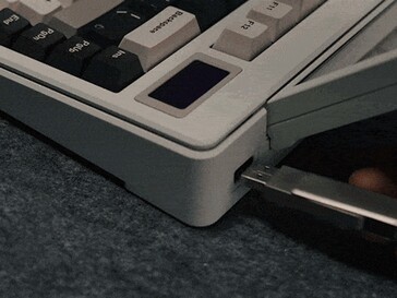 Puerto USB integrado para conectar periféricos