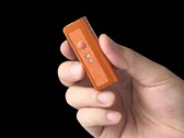 El Oknife MK es ligeramente más pequeño que un mechero BIC.