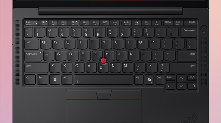 El ThinkPad X13 Gen 7 AMD cuenta con todos los dispositivos de entrada clave de ThinkPad, a pesar de su tamaño.