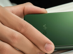 El próximo plegable de Vivo estará disponible al menos en una llamativa opción de color. (Fuente de la imagen: Han Bo Xiao)