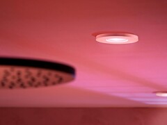 El puente Philips Hue Bridge es ahora compatible con nuevos productos como el foco empotrable Xamento blanco (en la imagen). (Fuente de la imagen: Philips Hue)