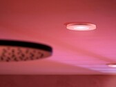 El puente Philips Hue Bridge es ahora compatible con nuevos productos como el foco empotrable Xamento blanco (en la imagen). (Fuente de la imagen: Philips Hue)