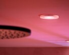 El puente Philips Hue Bridge es ahora compatible con nuevos productos como el foco empotrable Xamento blanco (en la imagen). (Fuente de la imagen: Philips Hue)