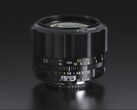 El nuevo objetivo Voigtlander NOKTON 55 mm SLIIs parece sacado de una cámara réflex de los años 80. (Fuente de la imagen: Cosina)