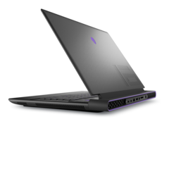 Dell presentó el portátil para juegos Alienware m16 en CES 2023 (imagen vía Dell)