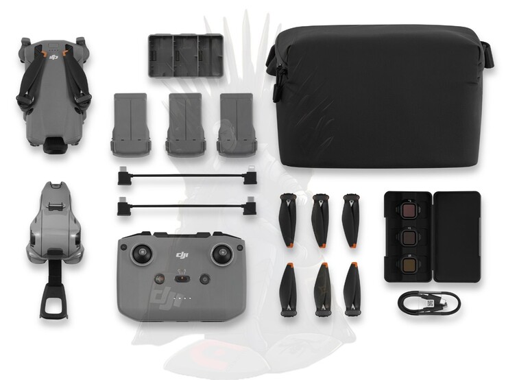 El combo DJI Mini 5 Pro Fly More con DJI RC-N3. (Fuente de la imagen: @quadro-news)