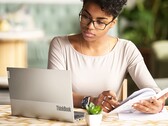 El Lenovo ThinkBook 13s debería ofrecer mayores tiempos de ejecución cuando está equipado con una APU AMD Ryzen 6000U. (Fuente de la imagen: Lenovo)