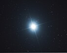 Una imagen que muestra la estrella Sirio en el espacio. (Fuente de la imagen: dom1706 - Pixabay)