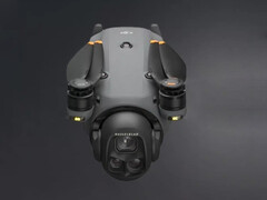 El Mavic 4 Pro será el primer dron Mavic lanzado en más de un año. (Fuente de la imagen: DroneXL - editado)