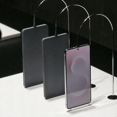 Galaxy Las variantes de color del S25 Edge se han mostrado por primera vez (fuente de la imagen: @r3dash en X)