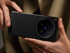 Se espera que Vivo sustituya el X200 Ultra un mes antes de que cumpla un año (Fuente de la imagen: Vivo)