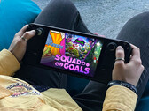 El paquete «Squad Goals» caducará el 31 de julio de 2026. En la imagen: una Steam Deck con la imagen de portada del paquete.