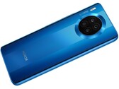 Honor 50 Lite: Smartphone de nivel básico con una gruesa cámara de 64 MP