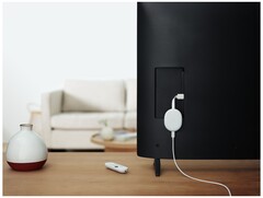 El Chromecast con Google TV (HD) sólo estará disponible en blanco. (Fuente de la imagen: Google vía @_snoopytech_)