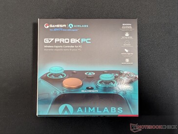 Caja de venta al por menor del mando GameSir G7 Pro Aimlabs Edition.