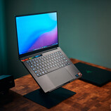 Smuklejszy i z OLED, ale tylko RTX 5070 - Recenzja Razer Blade 14 2025