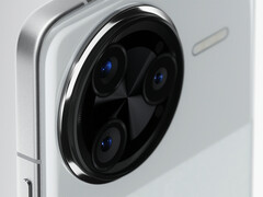 El Poco F8 Ultra podría incorporar una cámara teleobjetivo periscópica. En la imagen: parte trasera del Redmi K80 Pro. (Fuente de la imagen: Xiaomi)