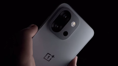 El OnePlus 13T. (Fuente de la imagen: OnePlus)