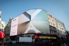 Galaxy Campaña de vallas publicitarias Unpacked July 2024 (Fuente: Samsung)