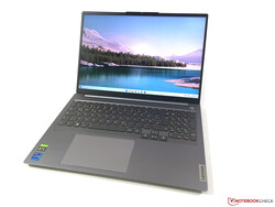En revisión: Lenovo ThinkBook 16 G4+. Dispositivo de muestra de revisión proporcionado por: