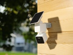 Wyze Solar Cam Pan con energía solar y función pan-tilt para una cobertura de área amplia.  (Fuente de la imagen: Wyze)