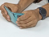 El Xiaomi Redmi Note 10 se rompe fácilmente, como muestra el siguiente vídeo. (Fuente de la imagen: Gupta Information System)