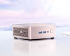 El mini PC Geekom A5 cuenta con una APU de AMD, hasta 64 GB de RAM y un acabado dorado. 