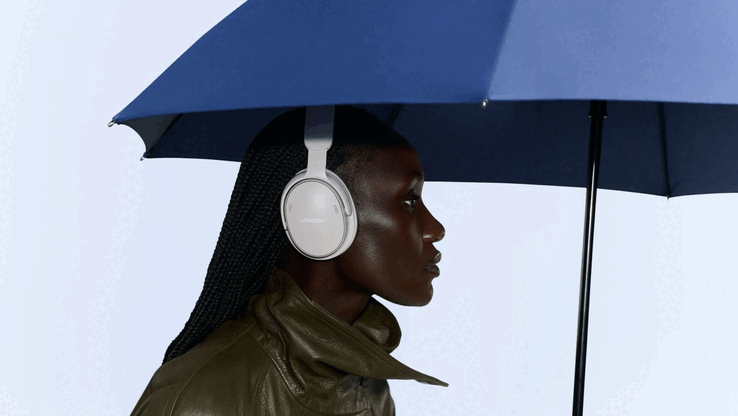 La autonomía de la batería es de hasta 24 horas, o de 18 horas con la función «Immersive Audio» activada, y una carga rápida de 15 minutos proporciona 2,5 horas adicionales.