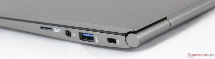 derehca: lector MicroSD, auriculares 3.5 mm, USB 3.0, Kensington Lock