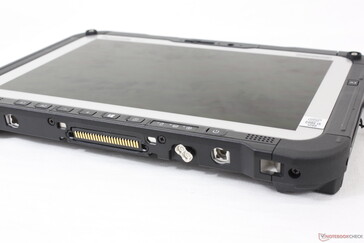 El tablet es significativamente más grueso y pesado que el Toughbook FZ-A3