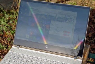 el HP Spectre 13 en la luz del sol