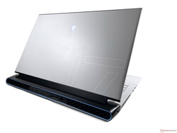 En revisión: Alienware m17 R4. Dispositivo de prueba proporcionado por Dell Alemania.