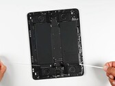 El iPad Apple es casi imposible de reparar, y las caras piezas de repuesto hacen que las reparaciones sean menos atractivas. (Fuente de la imagen: iFixit)