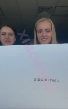 Unboxing de la Xiaomi Pad 5. (Fuente de la imagen: nsv.by)