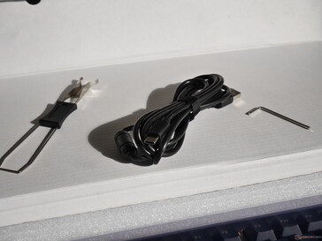 Epomaker Tide 75 unboxing y accesorios
