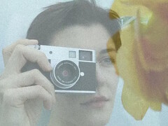 La cámara digital Fujifilm X half utiliza un sensor de 1 pulgada en un cuerpo compacto. (Fuente de la imagen: Fujifilm)