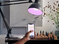 La actualización del Dirigera Hub de IKEA introduce cambios en la función de iluminación adaptativa. (Fuente de la imagen: IKEA)