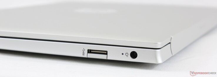 Bien: USB-A 5 Gbps, puerto adaptador de CA