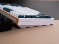Perfil lateral del teclado Soleil