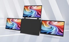 La imagen muestra el monitor portátil Acer PD163Q-P3, que cuenta con una carcasa central rodeada por tres pantallas de 15,6 pulgadas y 1080p situadas a los lados.