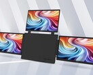 La imagen muestra el monitor portátil Acer PD163Q-P3, que cuenta con una carcasa central rodeada por tres pantallas de 15,6 pulgadas y 1080p situadas a los lados.