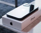 Apple puede instalar actualizaciones sin tener que desempaquetar un iPhone. (Imagen: Dennis Cortés)