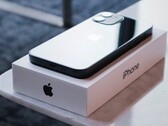 Apple puede instalar actualizaciones sin tener que desempaquetar un iPhone. (Imagen: Dennis Cortés)