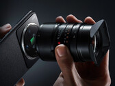 El Xiaomi 12S Ultra Concept tiene una montura Leica M para objetivos DSLR. (Fuente de la imagen: Xiaomi)