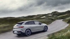 Las especificaciones y el precio del EQE van directamente detrás del Modelo Y (imagen: Mercedes)