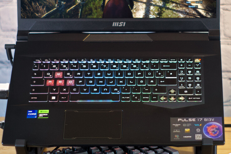 Teclado y touchpad del MSI Pulse 17