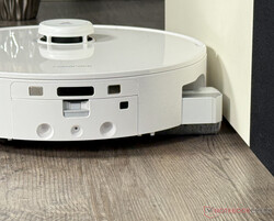 El rodillo de limpieza puede extenderse lateralmente