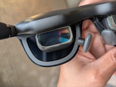 Lentes micro-OLED Xreal One Pro