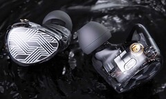 El FiiO FA19 reúne diez transductores en una carcasa compacta. (Imagen: FiiO)