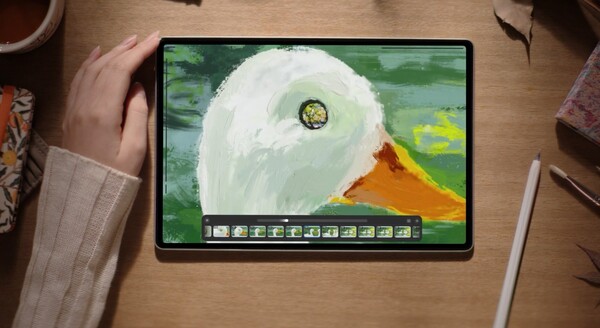 El Huawei MatePad Pro de 12,2'' (2025) tiene una pantalla OLED en tándem. (Fuente de la imagen: Huawei)